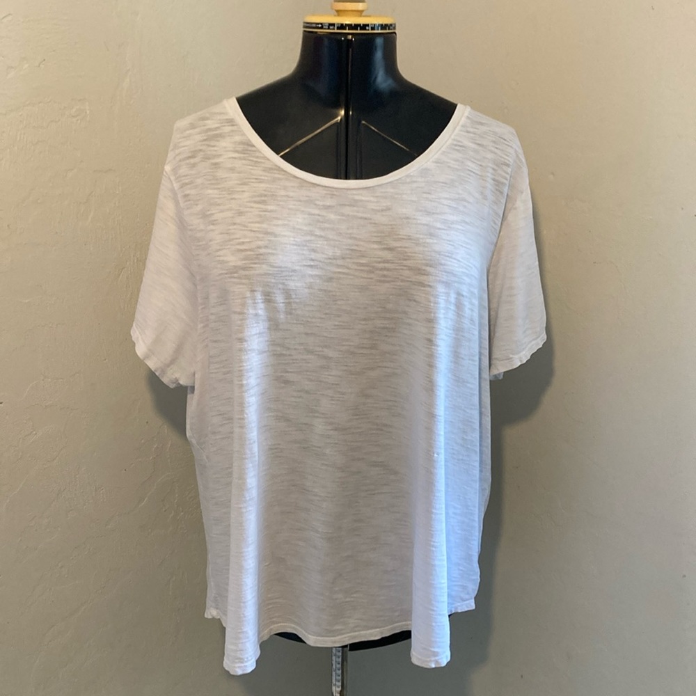 Old Navy Everywhere “Calla Lily” Shirt - Picture 1 of 15